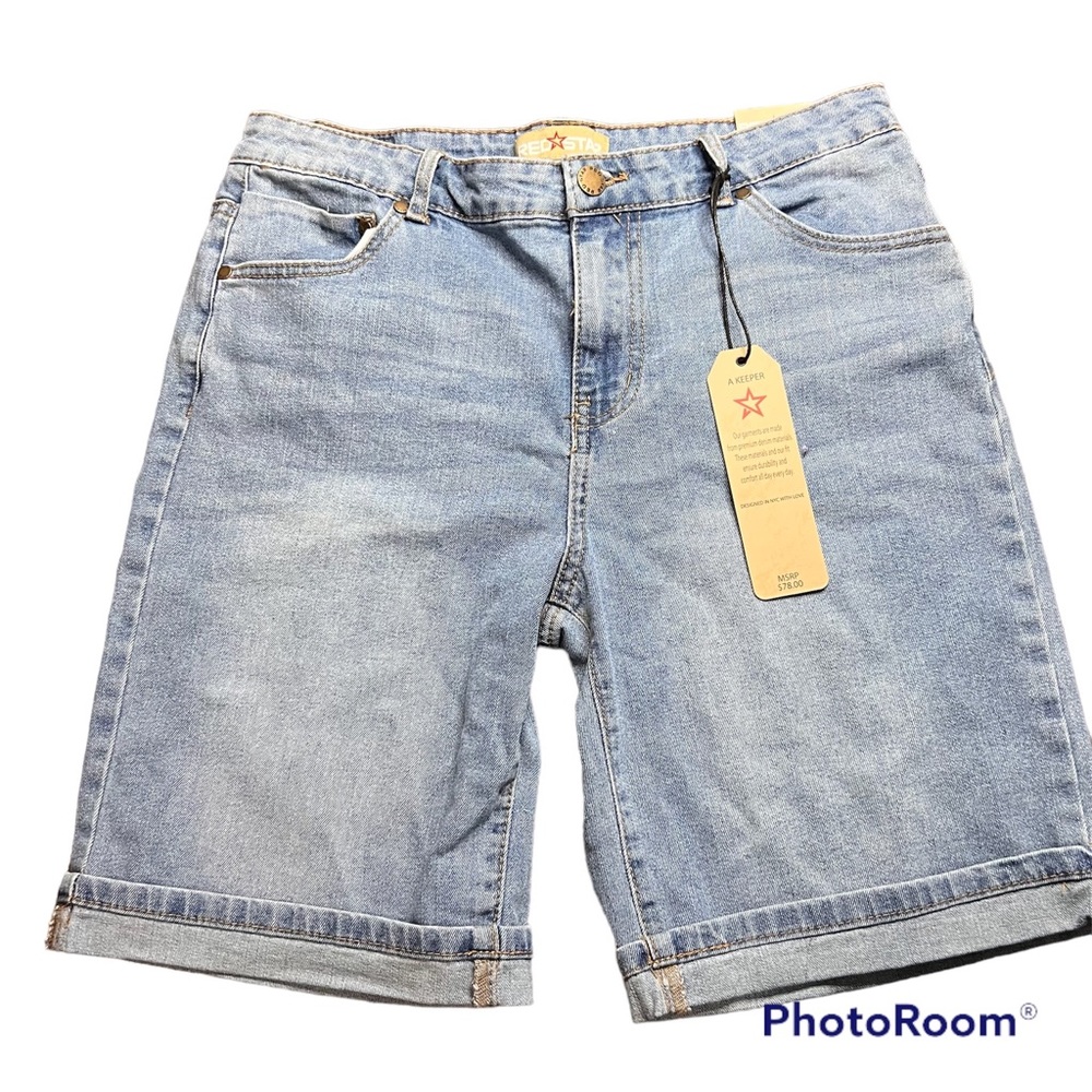 Red Star Bermuda Shorts